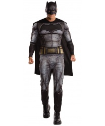 Костюм Бэтмена (Batman v Superman) Костюм Бэтмена (Batman v Superman)Все мужские костюмы<br>Костюм Бэтмена (Batman v Superman): комбинезон, маска, накидка (Германия)<br>