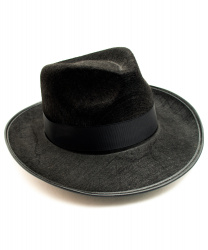 Черная шляпа в стиле 20-х годов