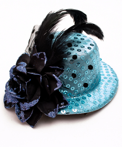 Голубая мини-шляпка с цветком (Франция)