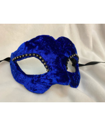 Синяя бархатная маска
