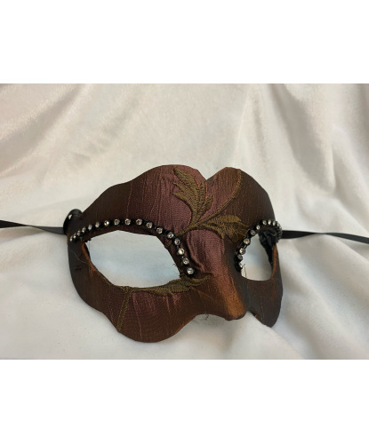 Венецианская маска Ricoperta, папье-маше, ткань, стразы (Италия)