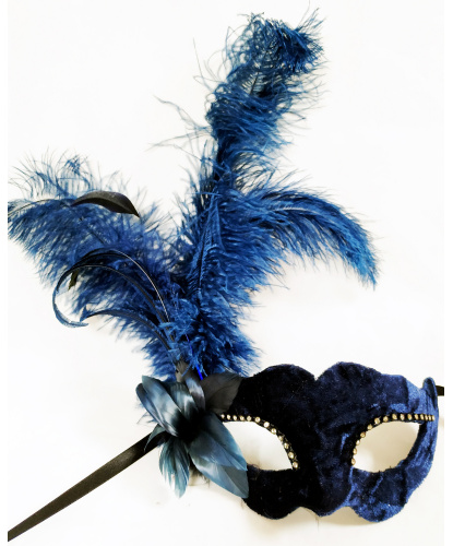 Венецианская синяя бархатная маска с перьями, перья, папье-маше, ткань, стразы (Италия)