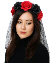 Цветочный венок с черной фатой 