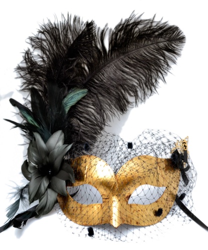 Золотая венецианская маска с вуалью и черными перьями, перья, металл, папье-маше (Италия)