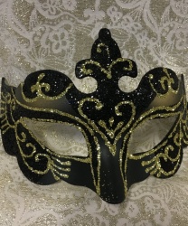 Карнавальная маска с блестками (черная с золотом)
